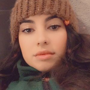 Meet your Posher, Sabrina